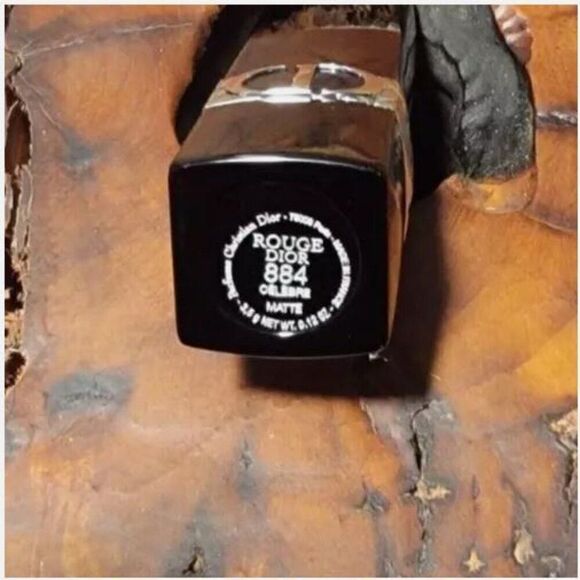 Rouge Dior Couture Floral Long Wear Lipstick #884 Celebre - Matte NIB - Picture 4 of 4